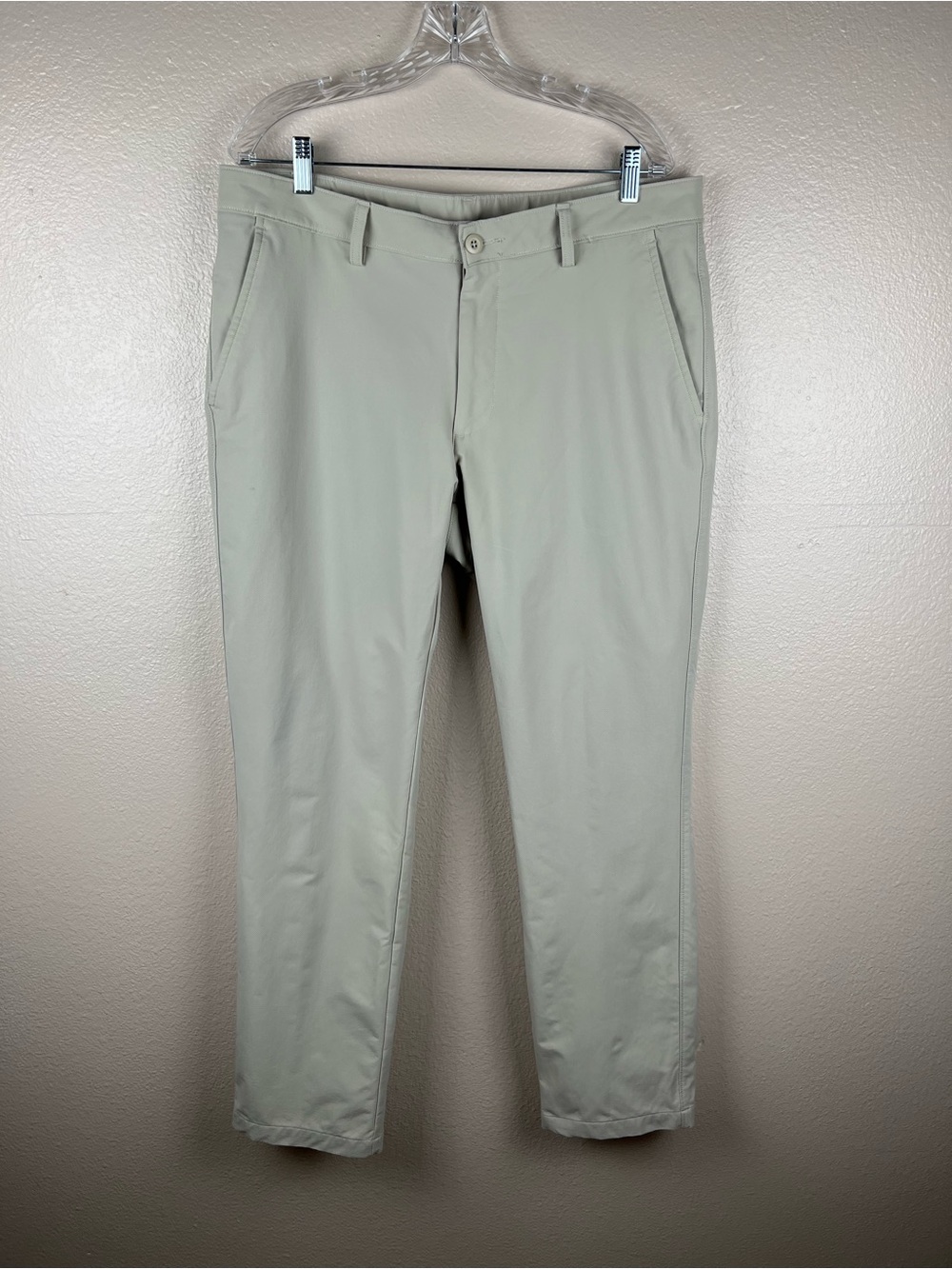 Under Armour Men’s Golf Pants 36x32 Khaki